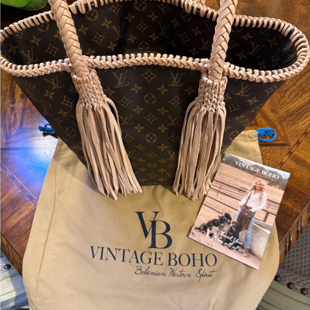 **TRADE - DO NOT BUY** Louis Vuitton Sac Shopping Tote, NEW - Picture 4 of 10